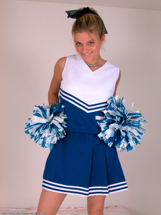 Amyamyamy blaue Cheerleaderin in Socken