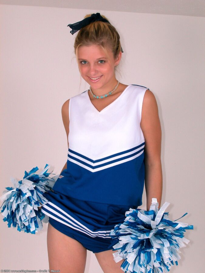 Amyamyamy blaue Cheerleaderin in Socken