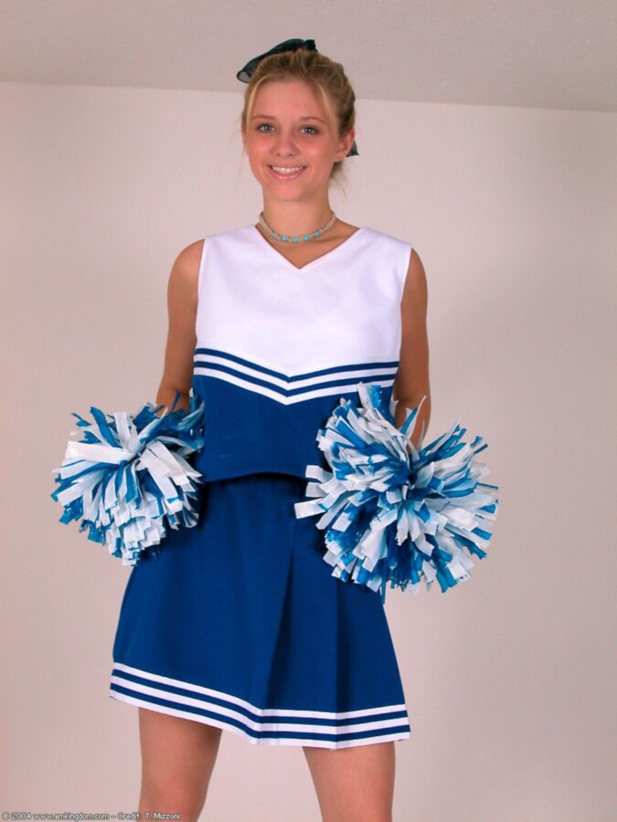 Amyamyamy blaue Cheerleaderin in Socken