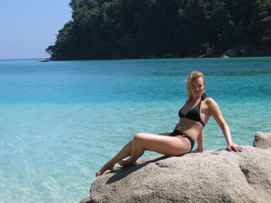 Blonde amateur posing on vacation