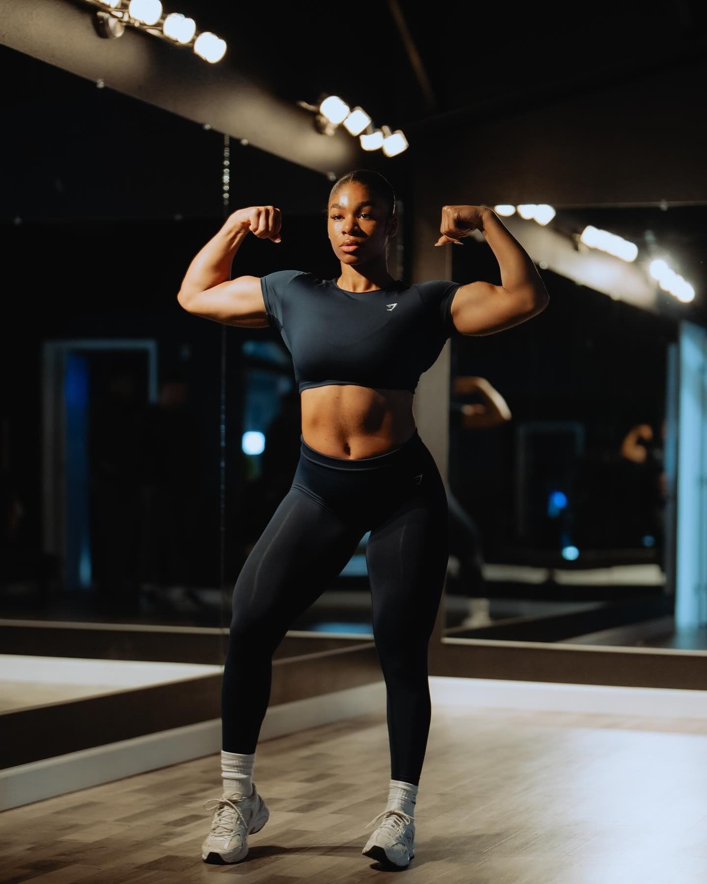 Mujeres adictas al gimnasio que te destruirán