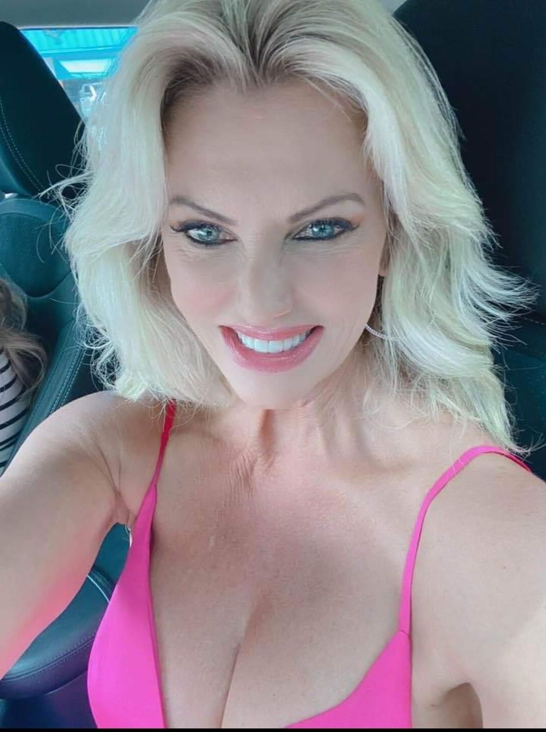 I Love Real Bimbo Milf Moms #9