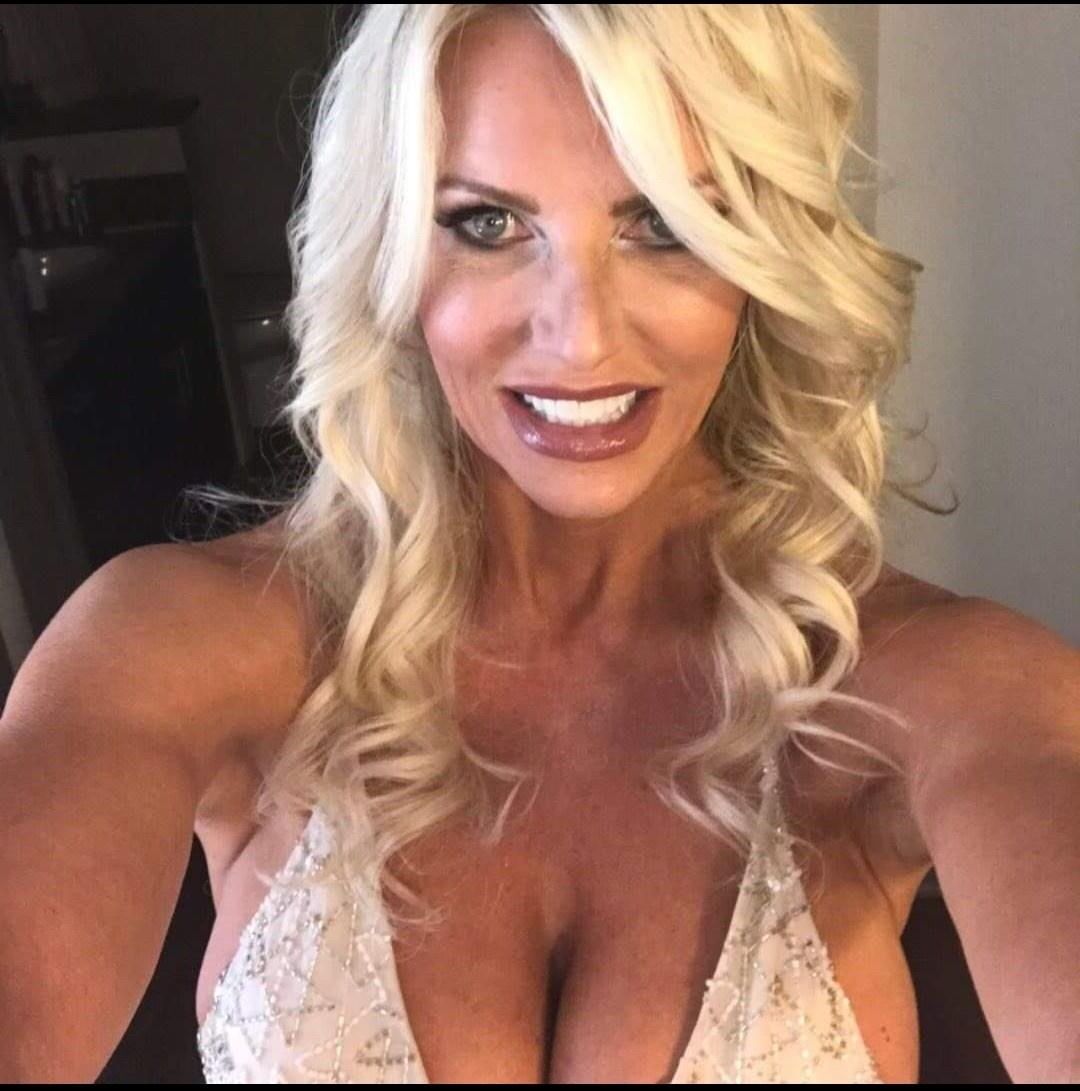 I Love Real Bimbo Milf Moms #9