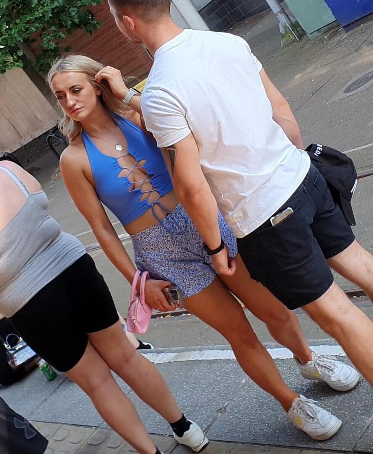 [CANDID] BLONDE CHAV TEEN IN SLUTTY OUTFIT