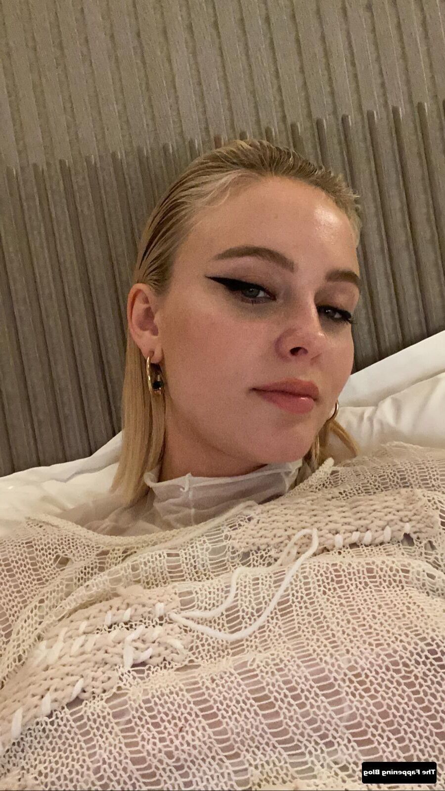 Zara Larsson ouvre son trou du cul