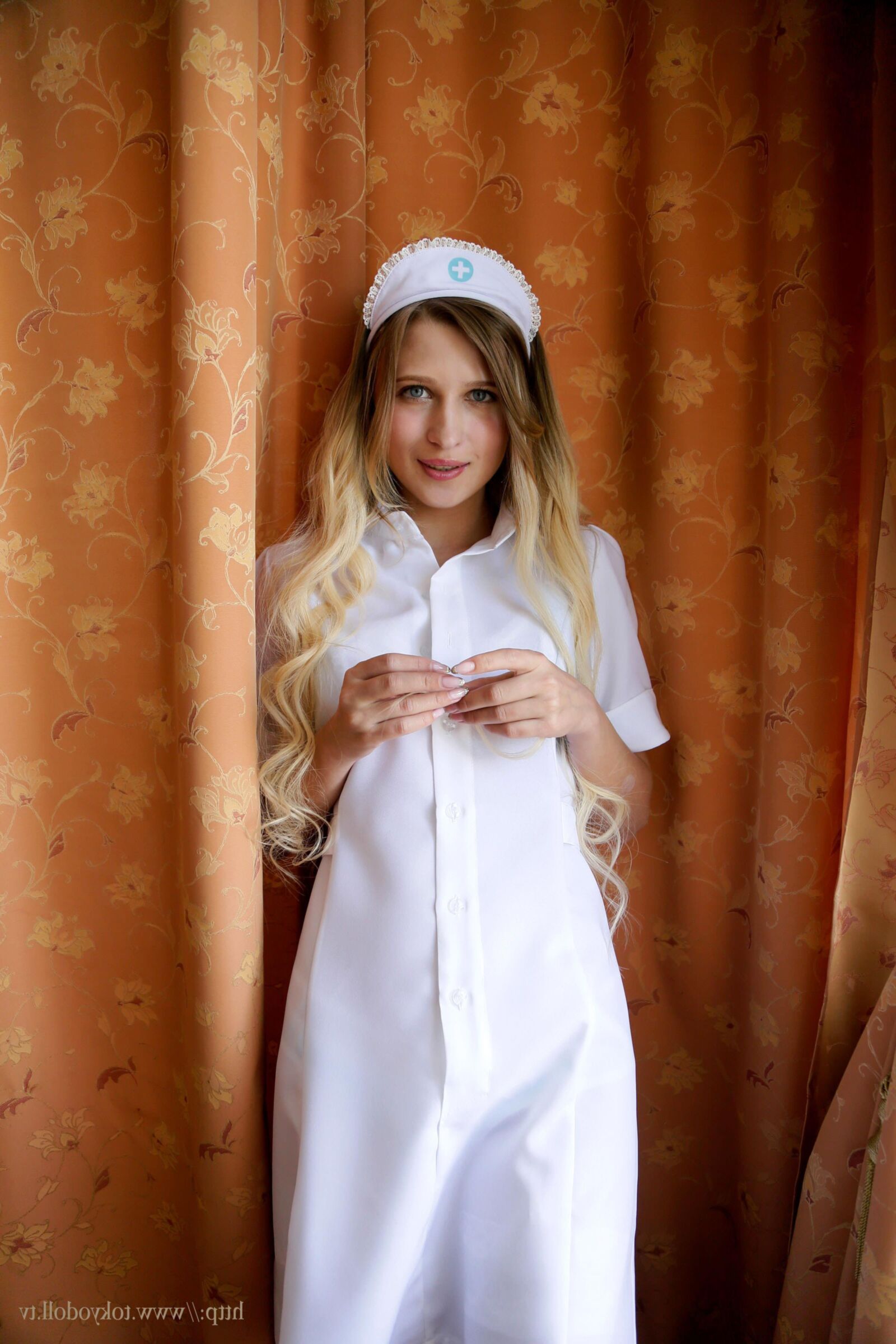 Adriana C Set 012 (23.04.2019) (Krankenschwesteruniform)