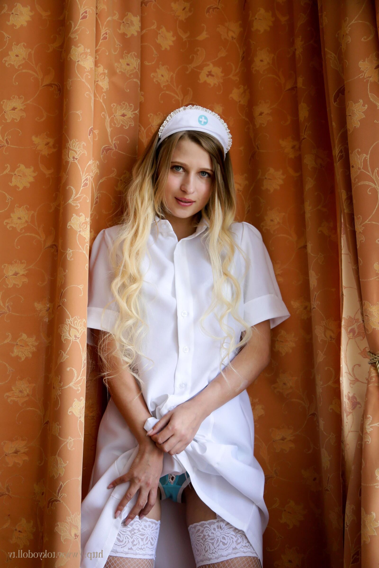 Adriana C Set 012 (23.04.2019) (Krankenschwesteruniform)