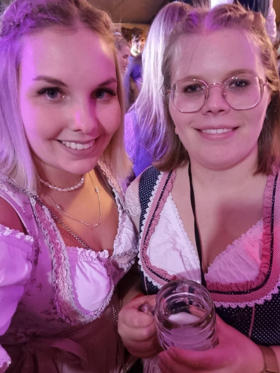 Wichsvorlagen Oktoberfest Bier Dirndl Wiesn Special, mehr?