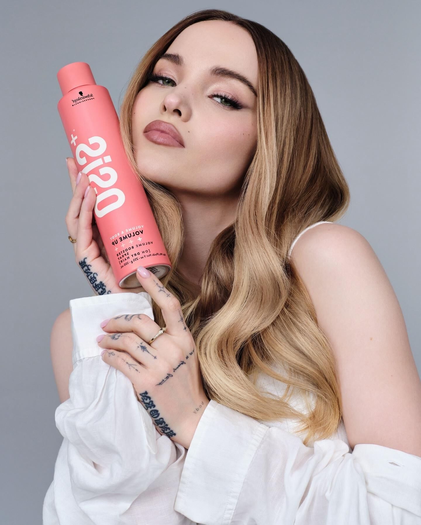 Dove Cameron Schwarzkopf Haarprodukte (2024)