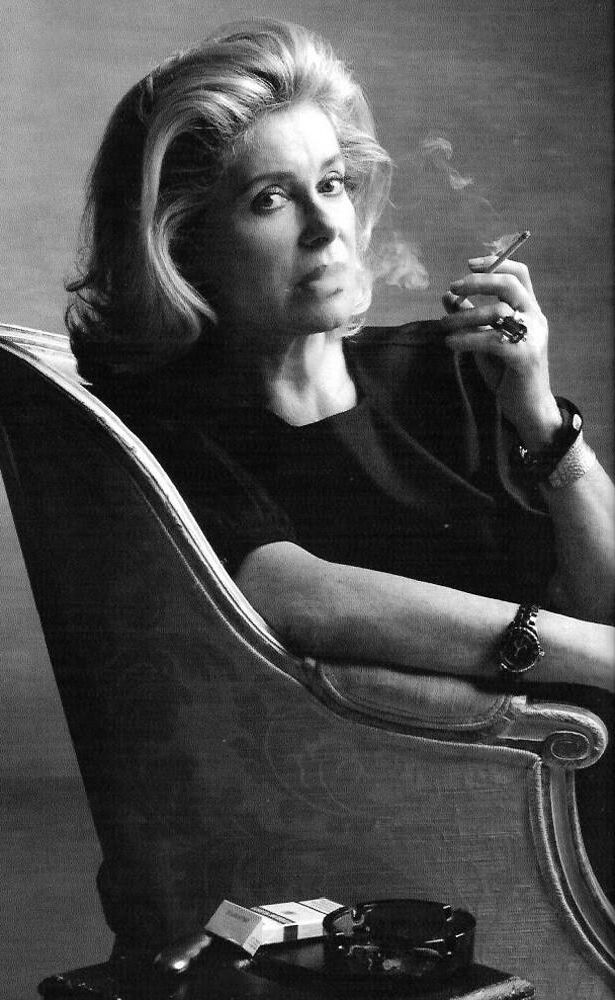 Nägel Catherine Deneuve