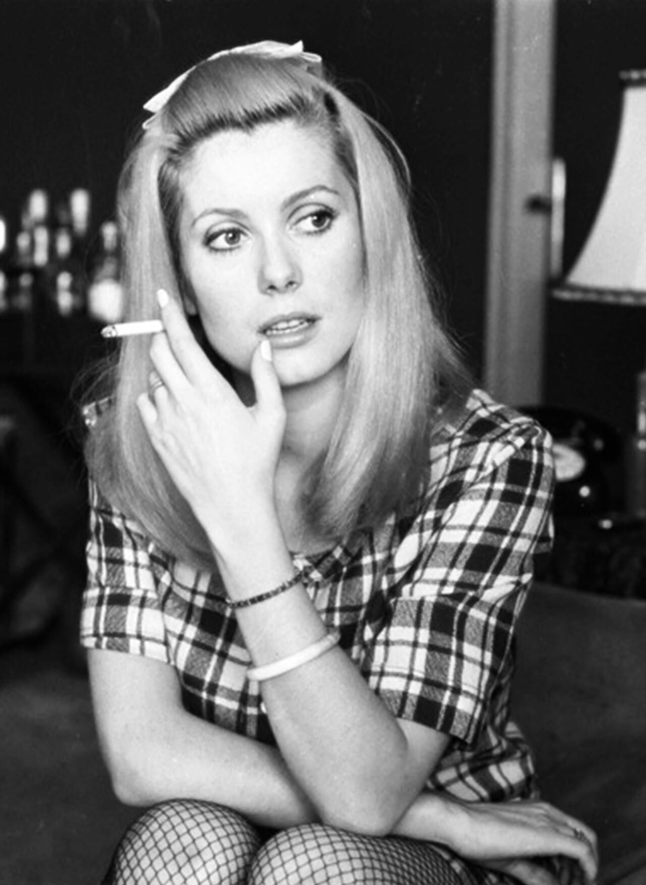 Nägel Catherine Deneuve