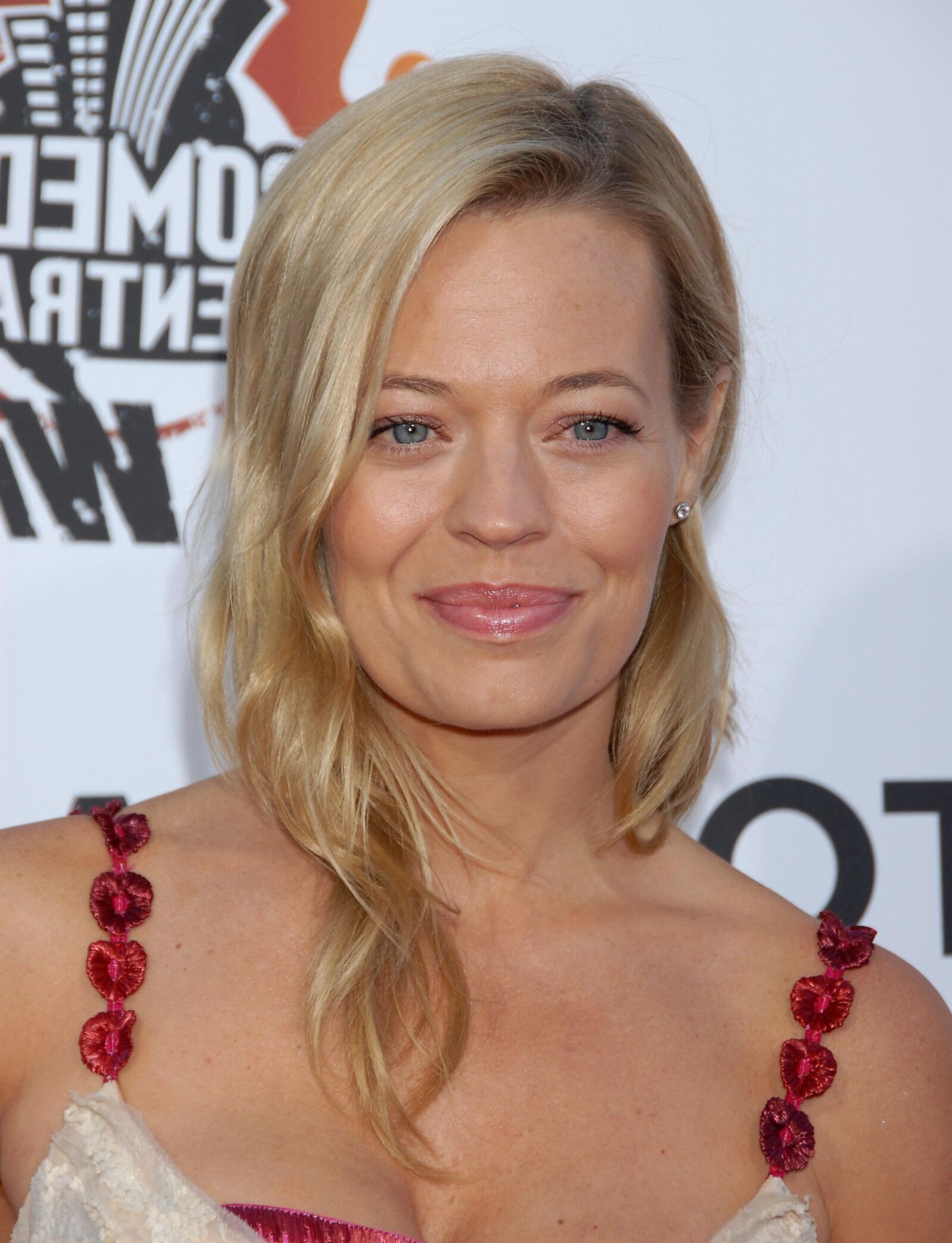 Titten Jeri Ryan