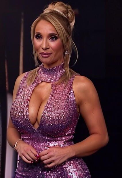 Rocio Martinez Burgos ai généré robe de gala