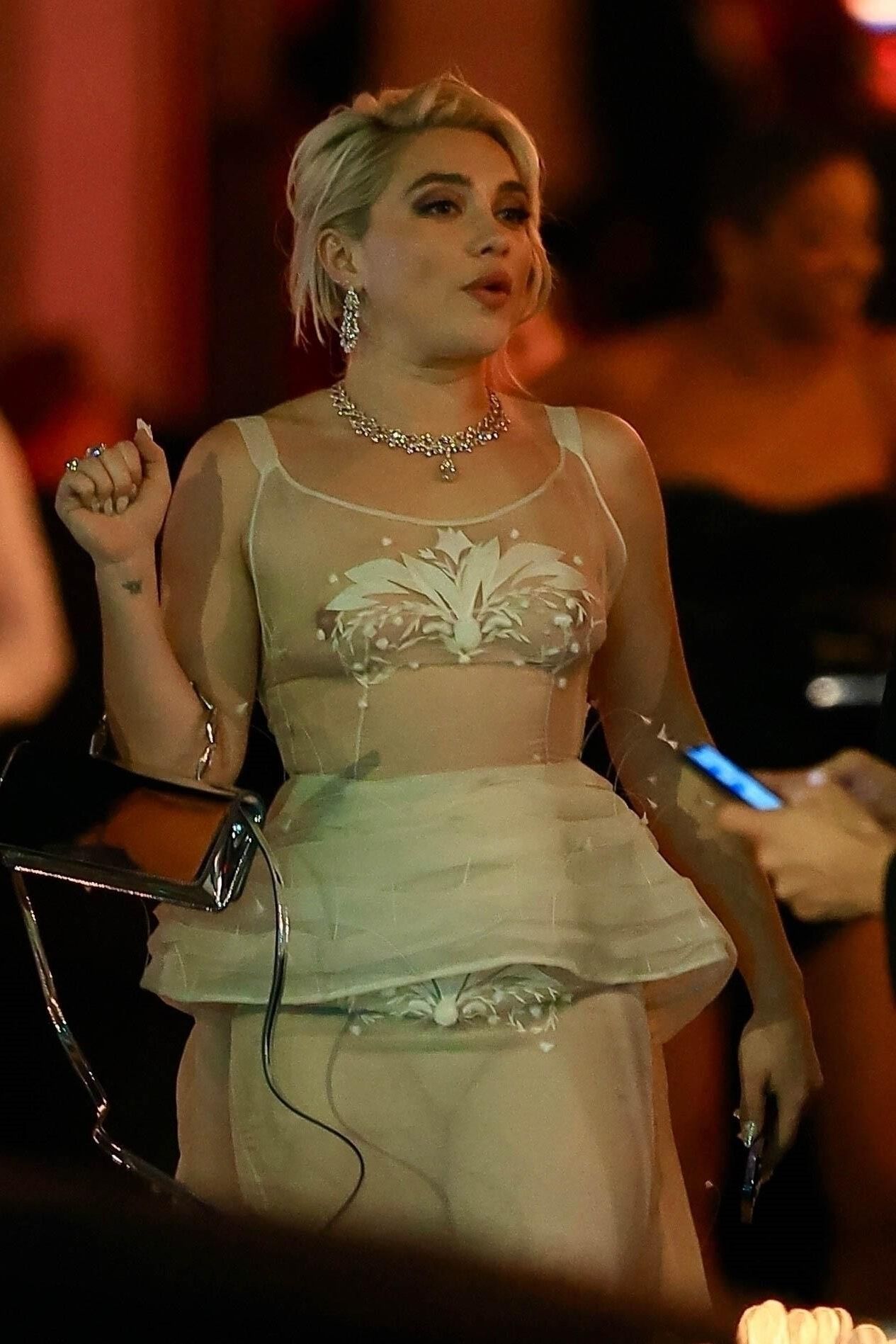 Me encantaría criar a la pequeña reina famosa Florence Pugh