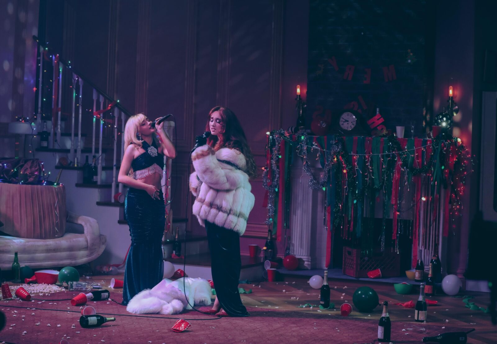 Sabrina Carpenter A Nonsense Christmas () Promos