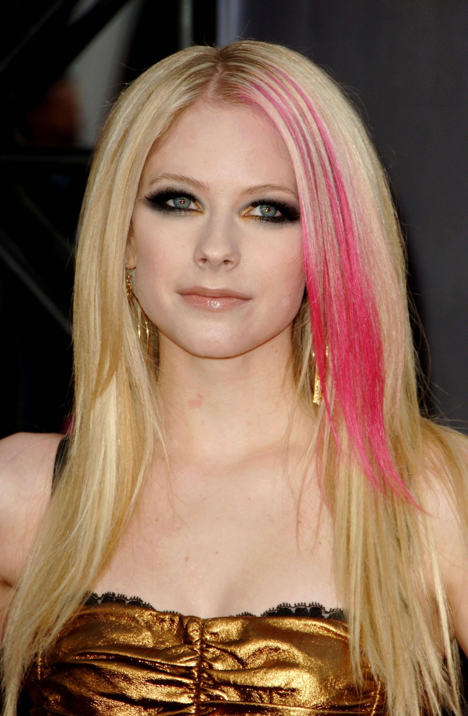 Avril Lavigne la chica más bonita de todos los tiempos