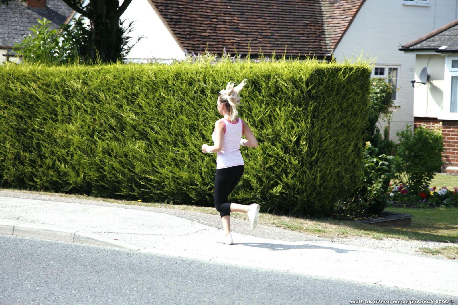 Saffy Busty Mature British Blonde Beauty Goes for a Run