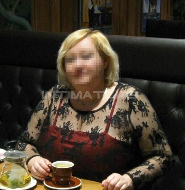 BBW blonde mature Elena from Moscow