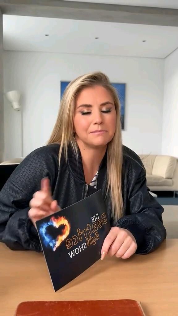 Beatrice Egli Die blonde Sexkönigin