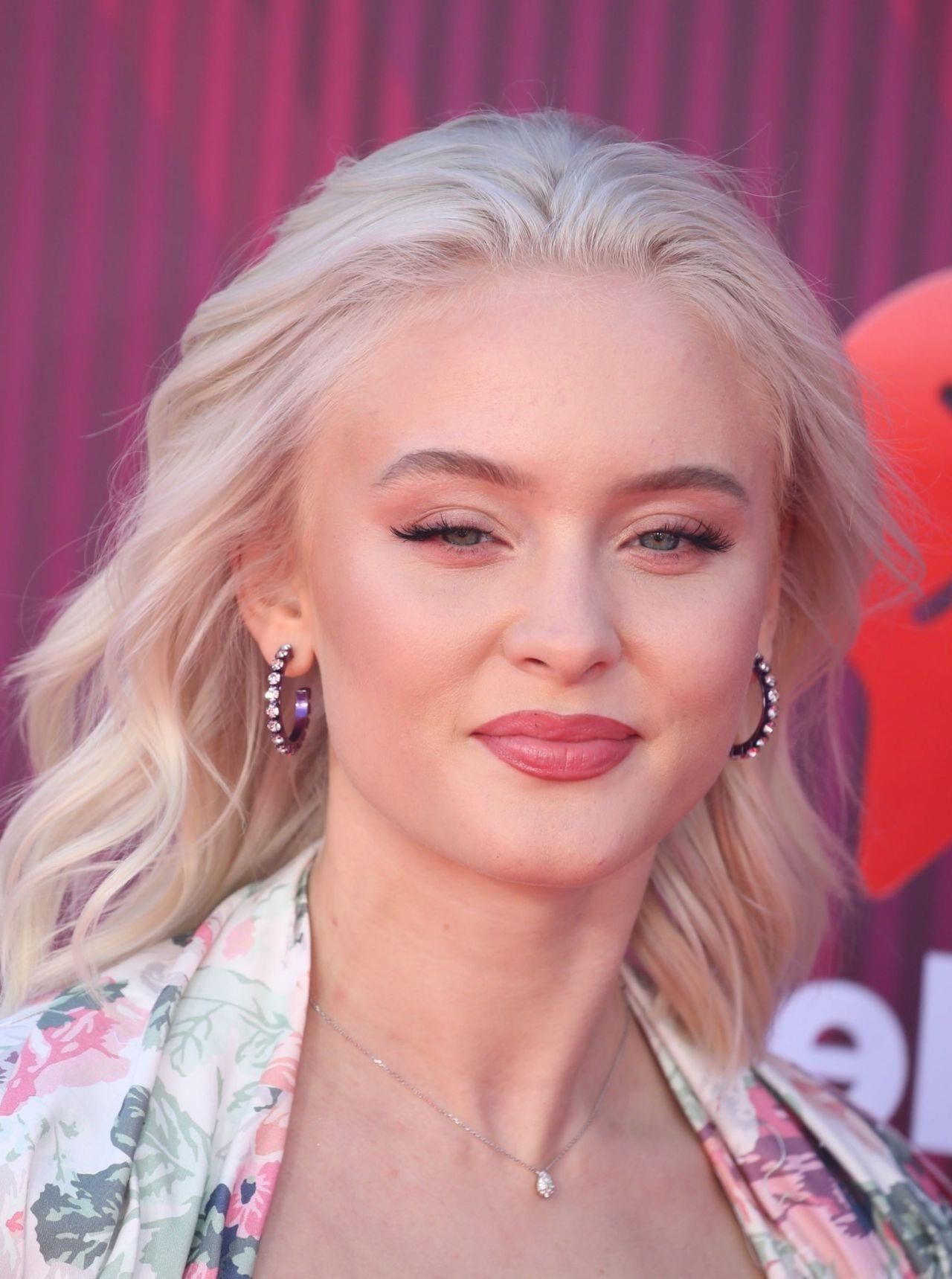 Zara Larsson bei IheartRadio Music Awards