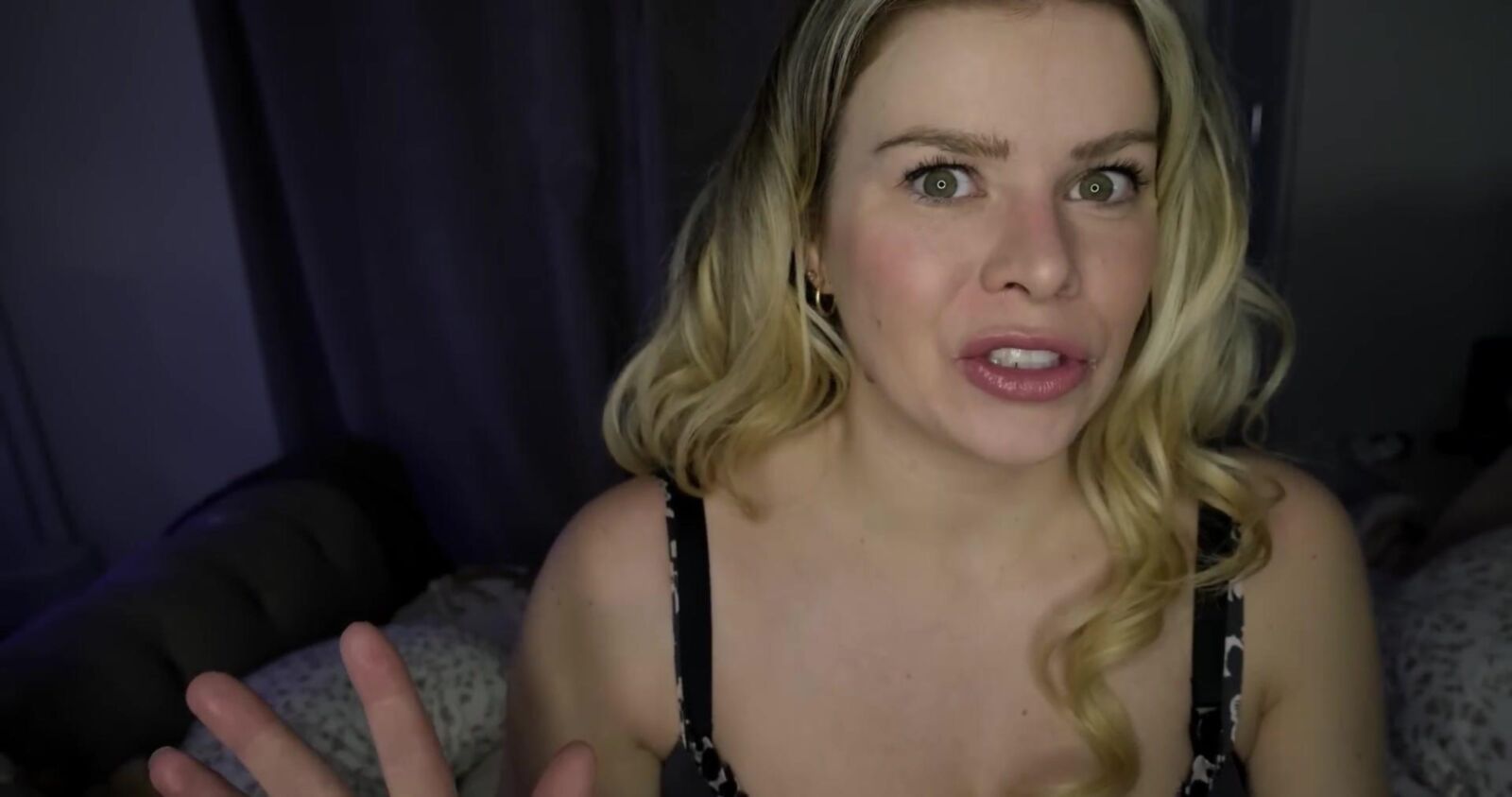 Scottish Murmurs ASMR Larde Night Chat a annoncé une grossesse