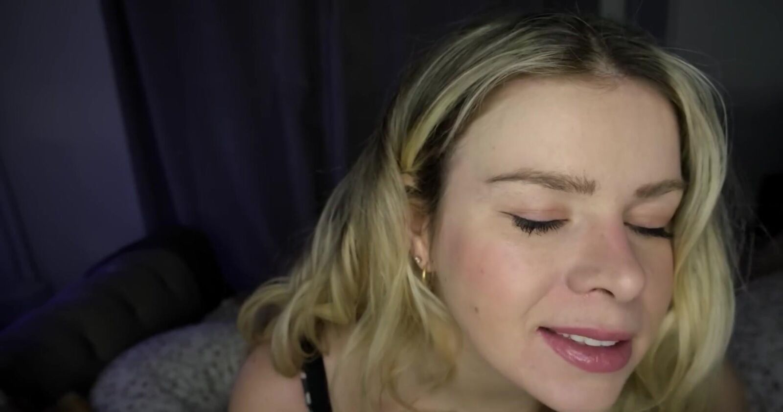 Scottish Murmurs ASMR Larde Night Chat a annoncé une grossesse