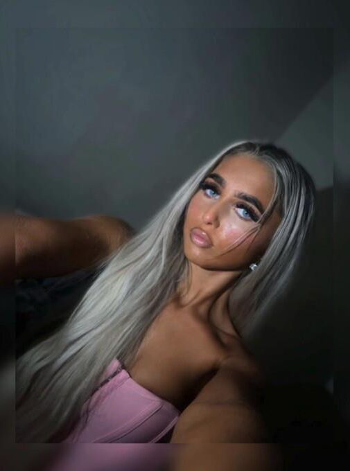 Real Chav Teen Fuckdoll Evelyn