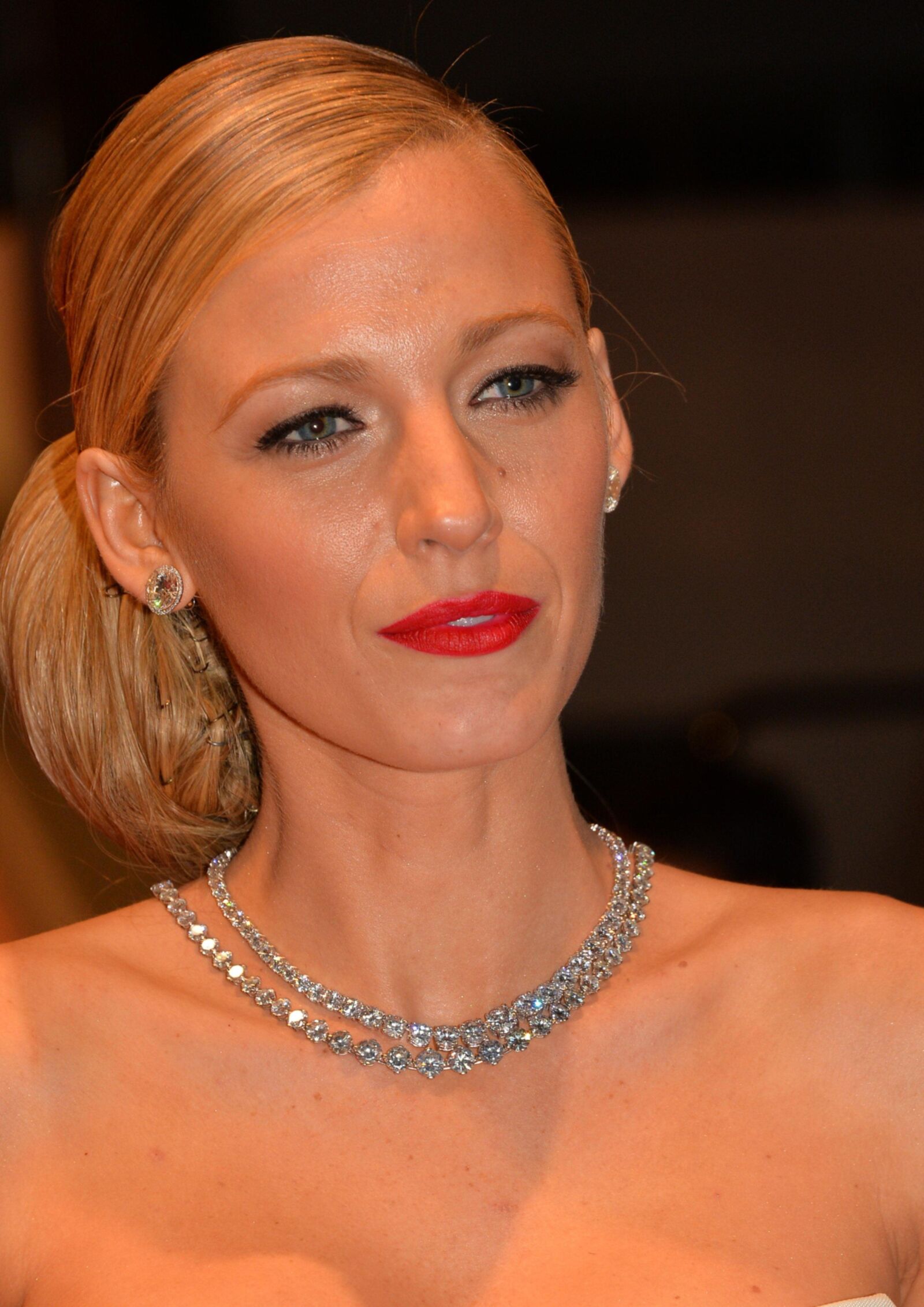 Blake Lively - Premiere «Captifs» -