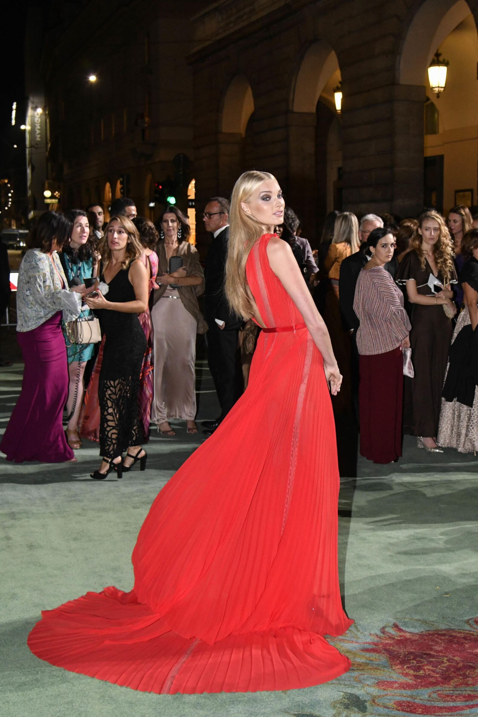 Elsa Hosk - Green Carpet Fashion Awards, Italia