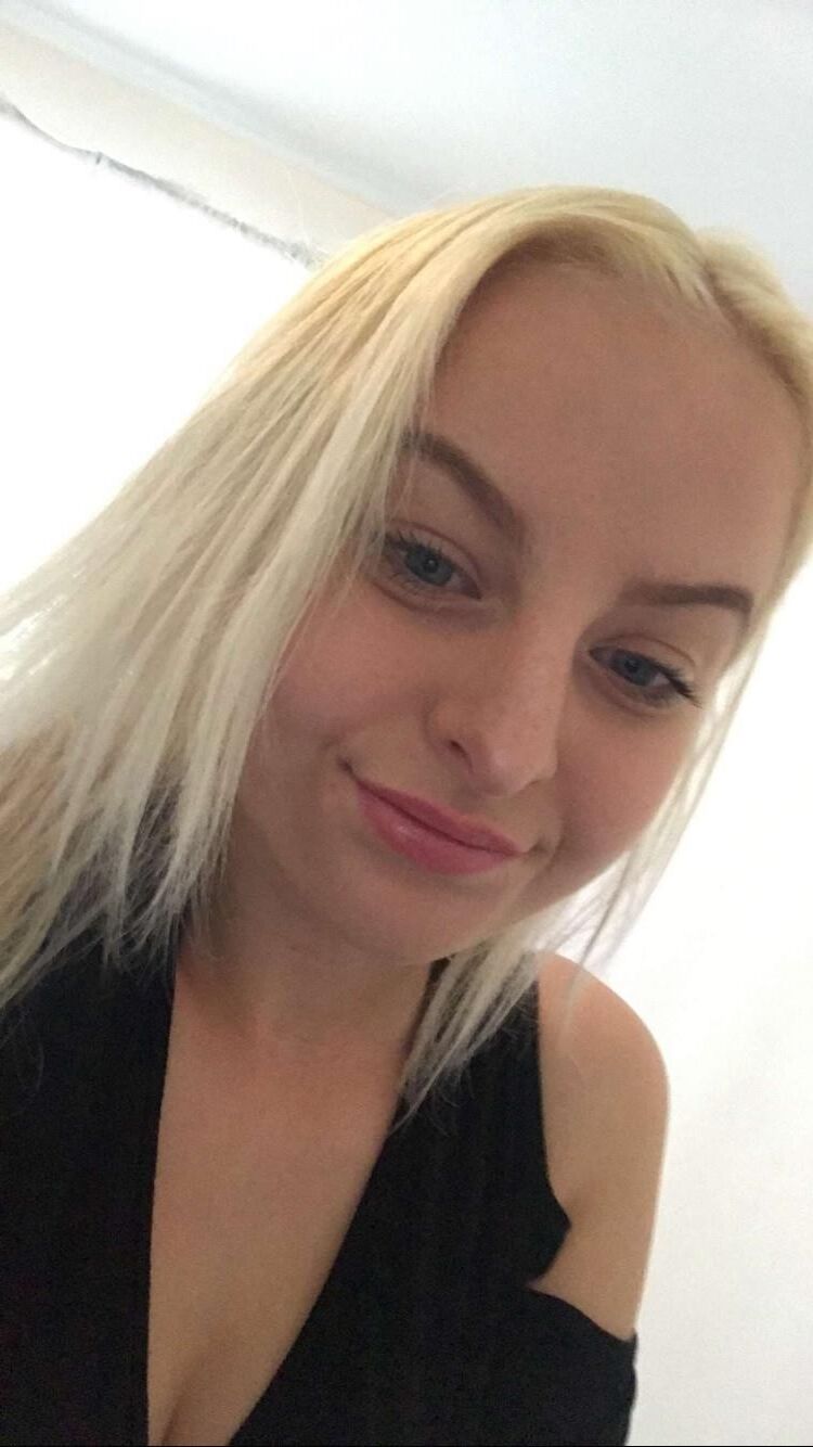 Norwegian blonde selfies and private nudes