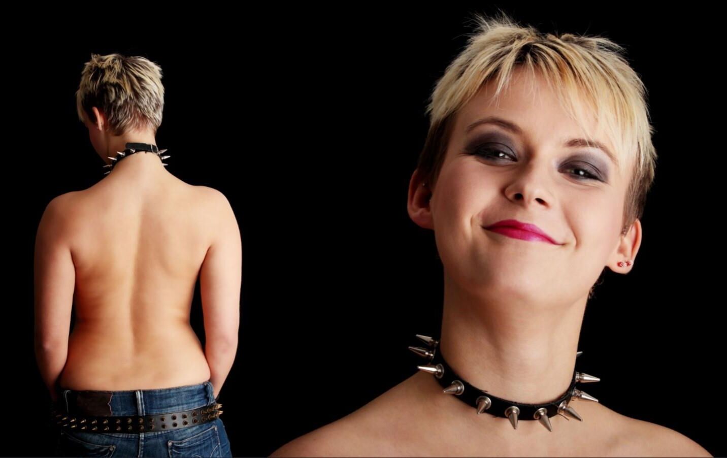 Short hair collar blond