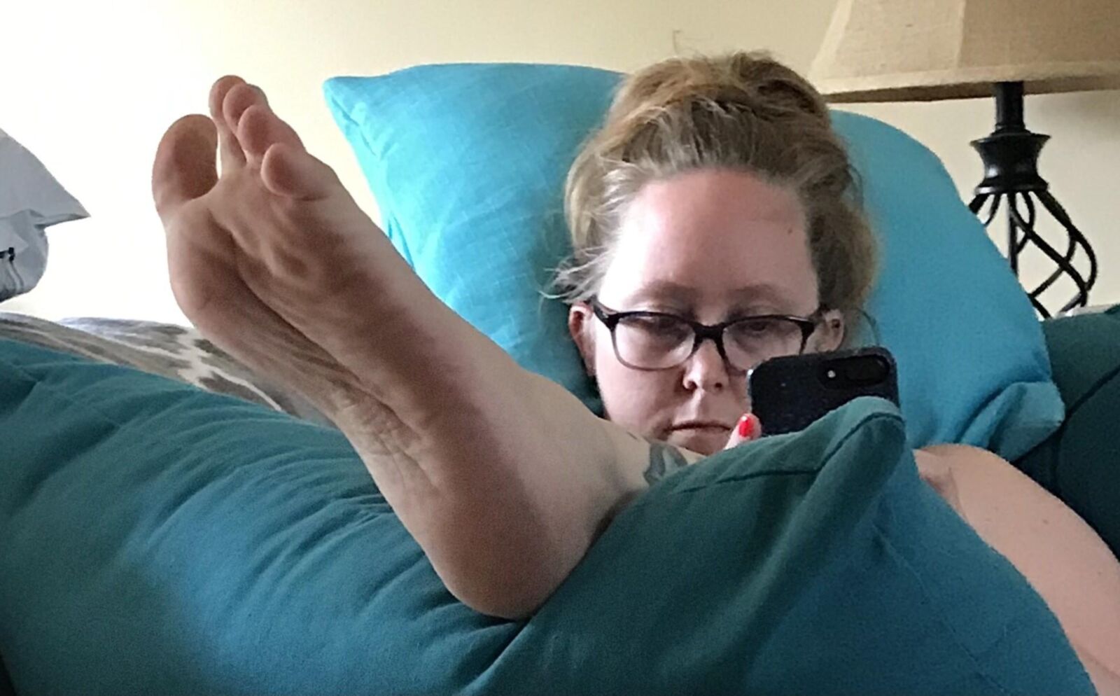 Jennie sexy milf feet