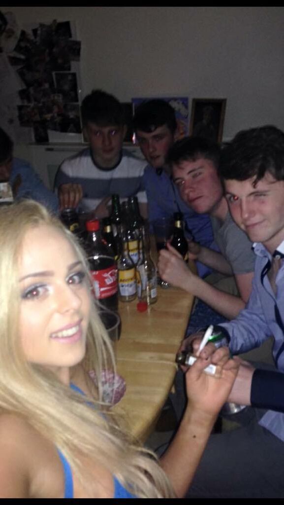 Irlanda Teen Chav Girl Astrid T