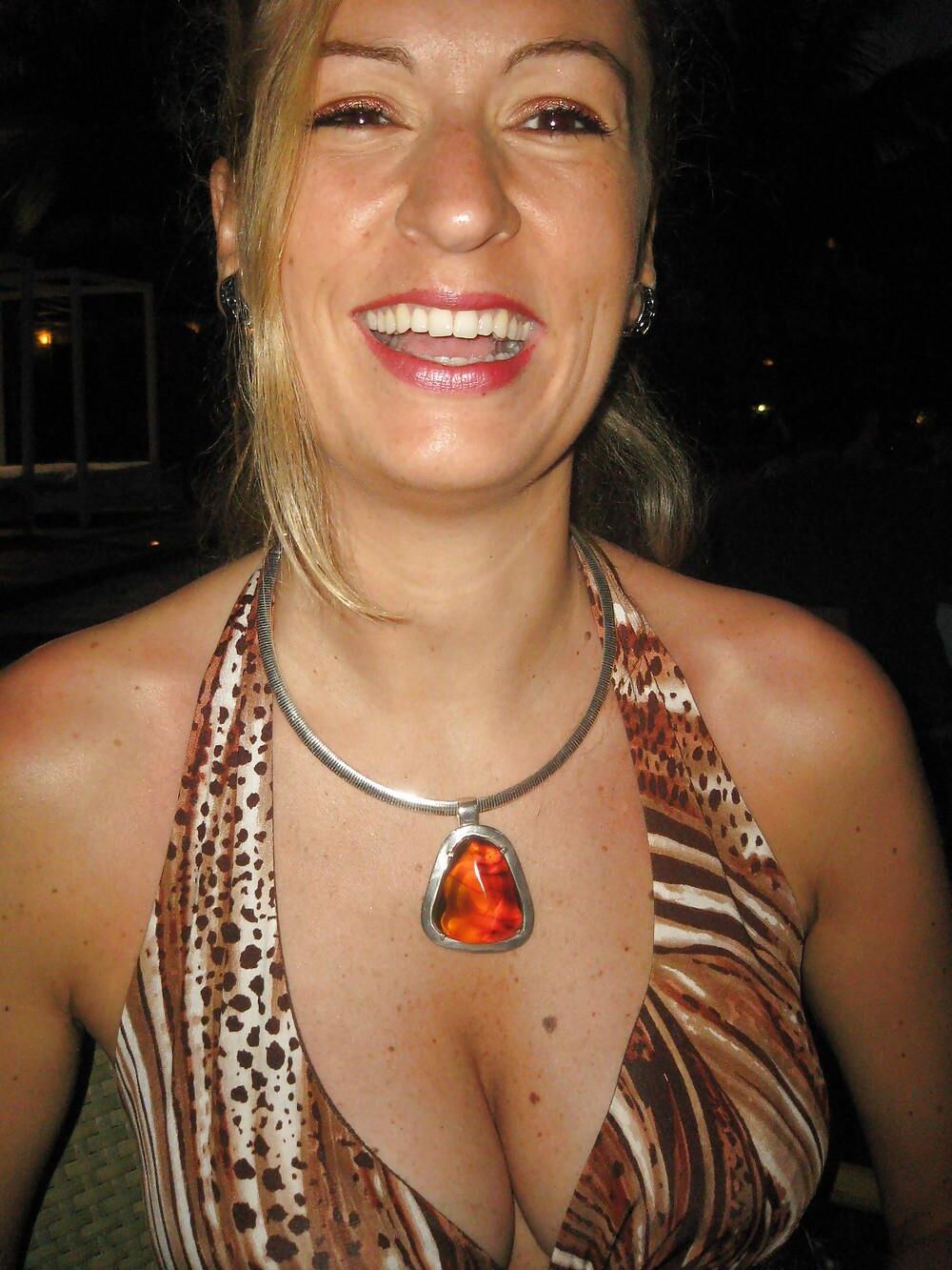 Fodendo French Milf Big Mamas Caroline et Ses Gros Nichons