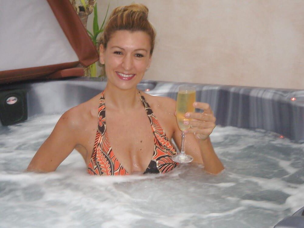 Fodendo French Milf Big Mamas Caroline et Ses Gros Nichons