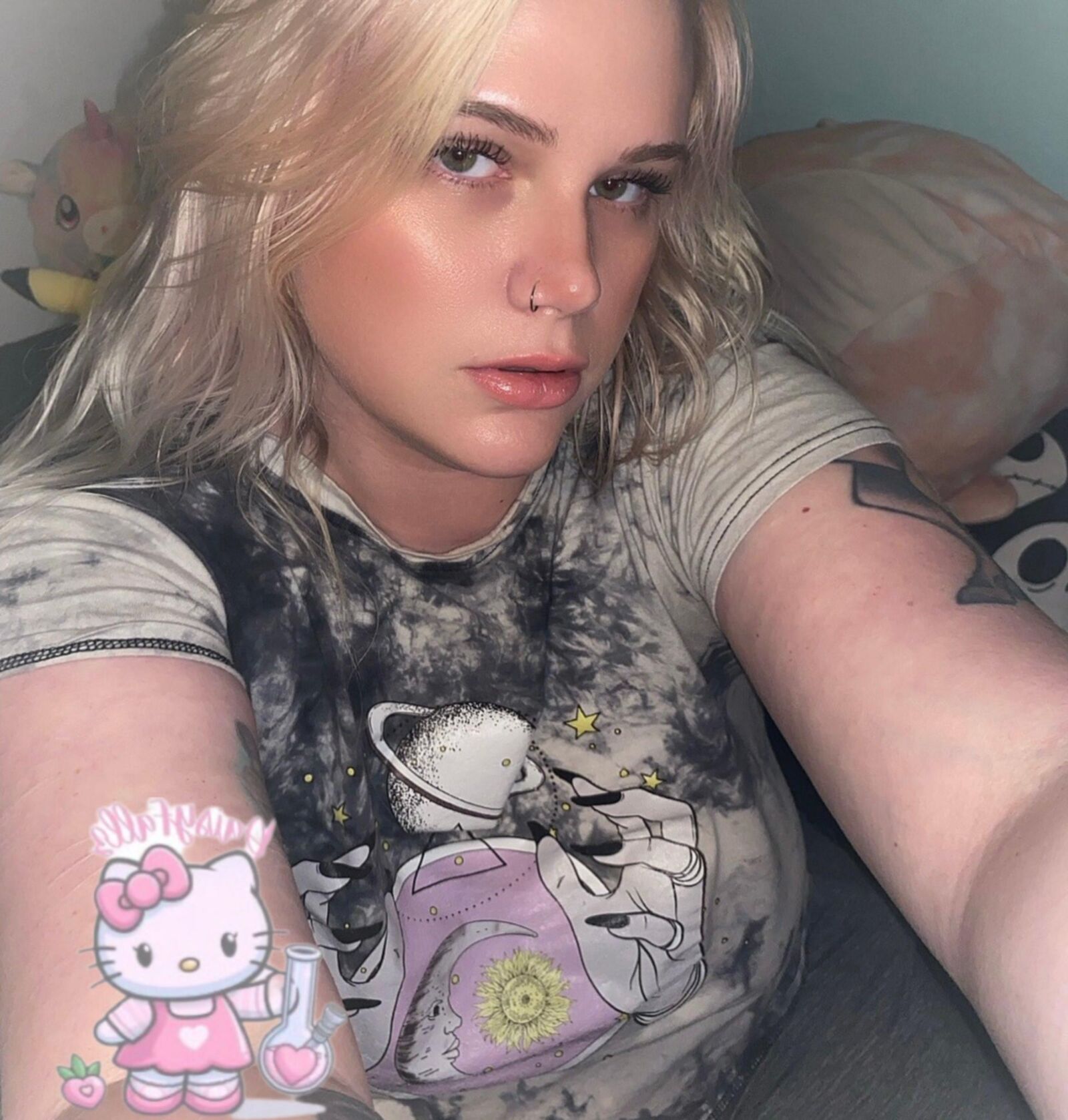 Daisy Big Ass Big Boobs Sexy Blonde BBW Girl Mixed Hot Photos