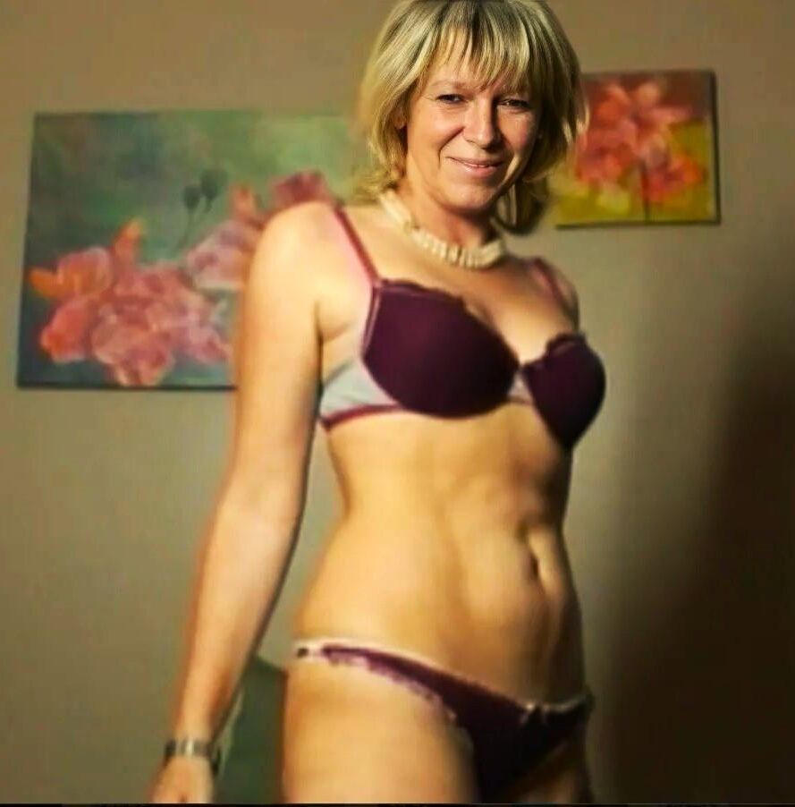 MILFスカウト