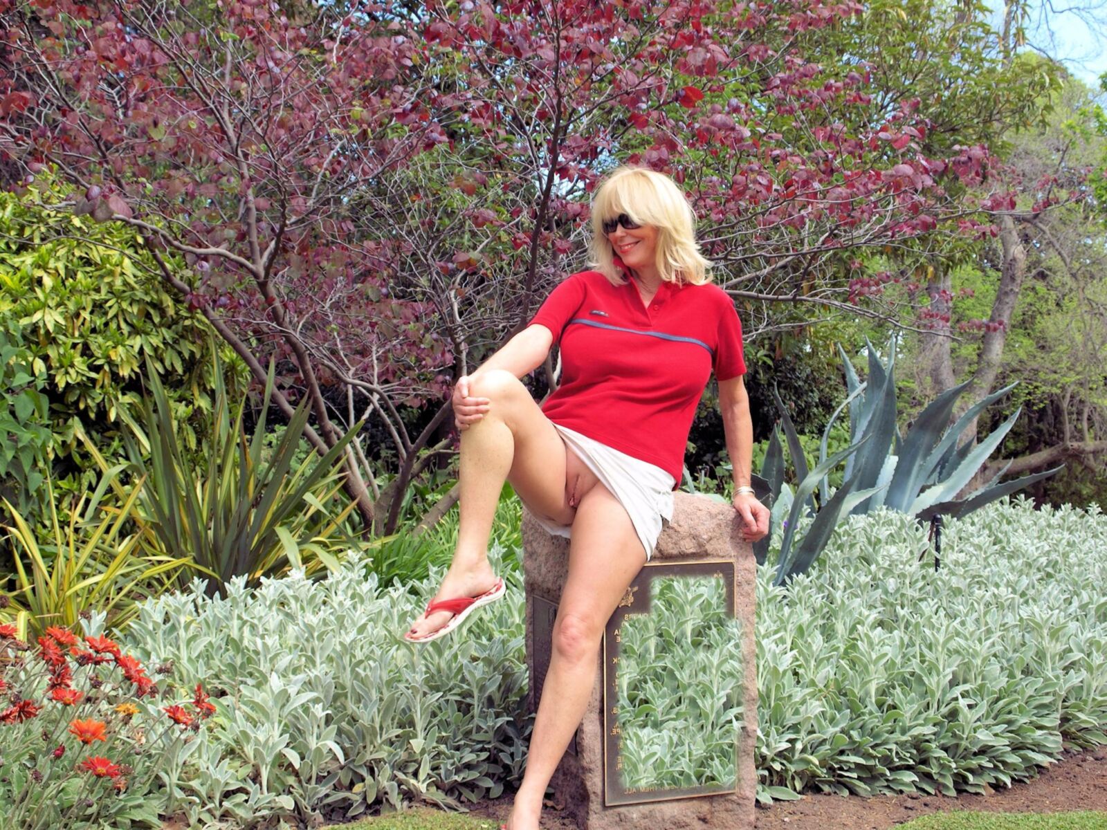 ❤️Our SEXY LADY DI@NE😍FROLICS in the GARDENS👩💋!