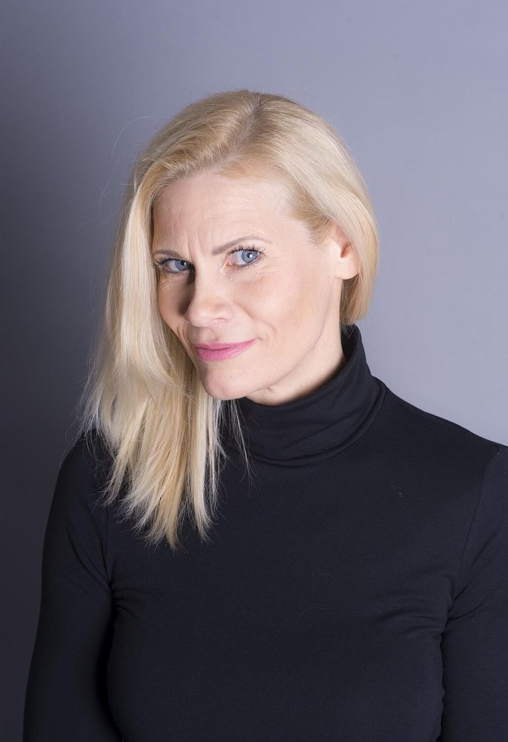 SophieS (Zsofia Sharrocks)