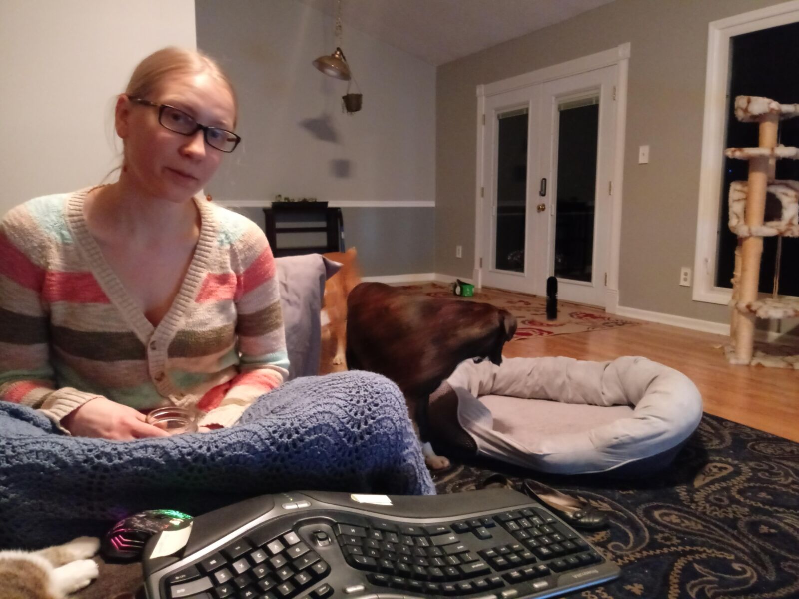 BLONDE KATIE