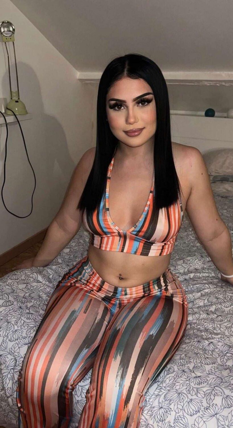 Hot hijab
