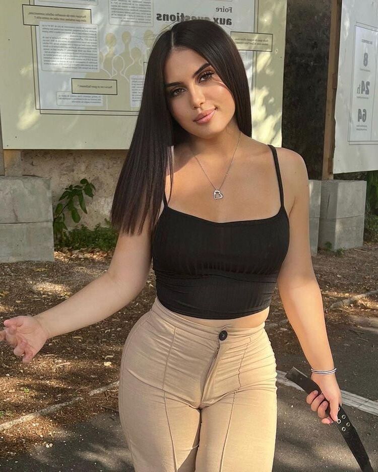 Hot hijab
