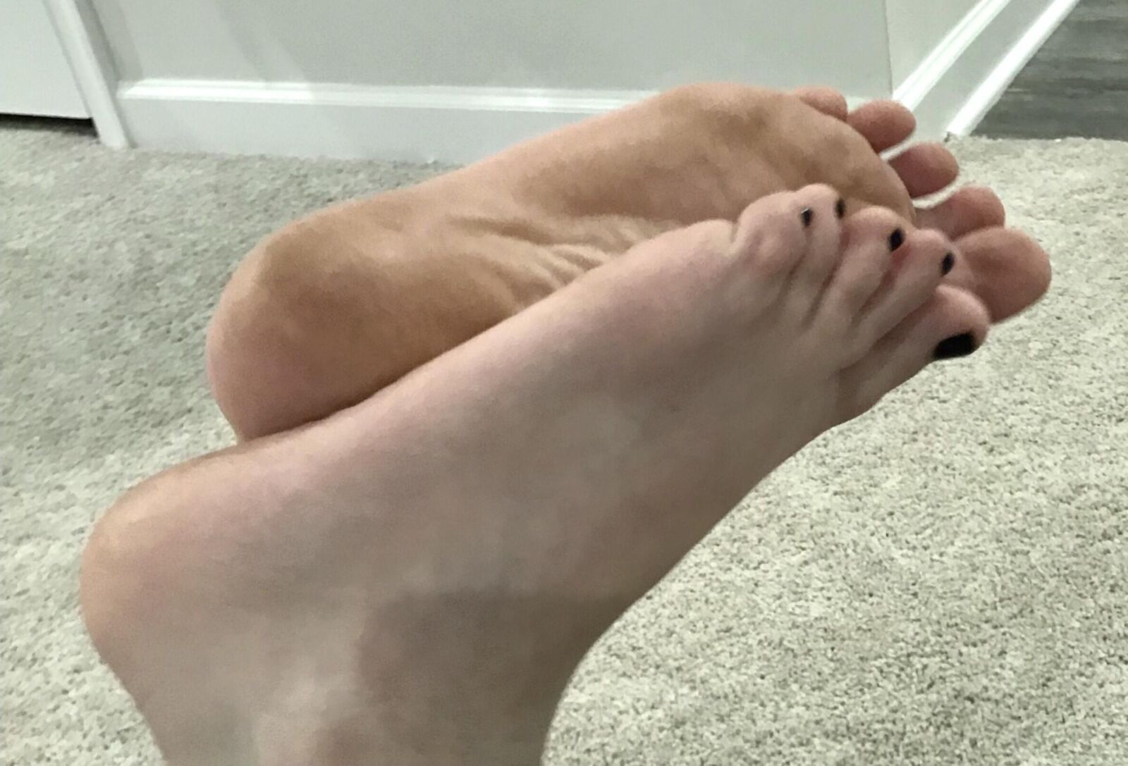 Jennie sexy milf feet
