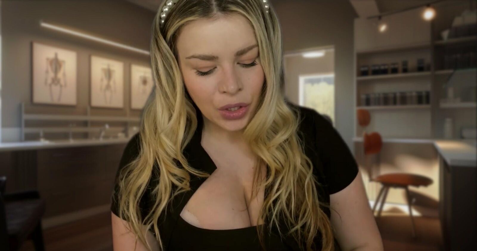 Scottish Murmurs ASMR Chiropractor Appointment