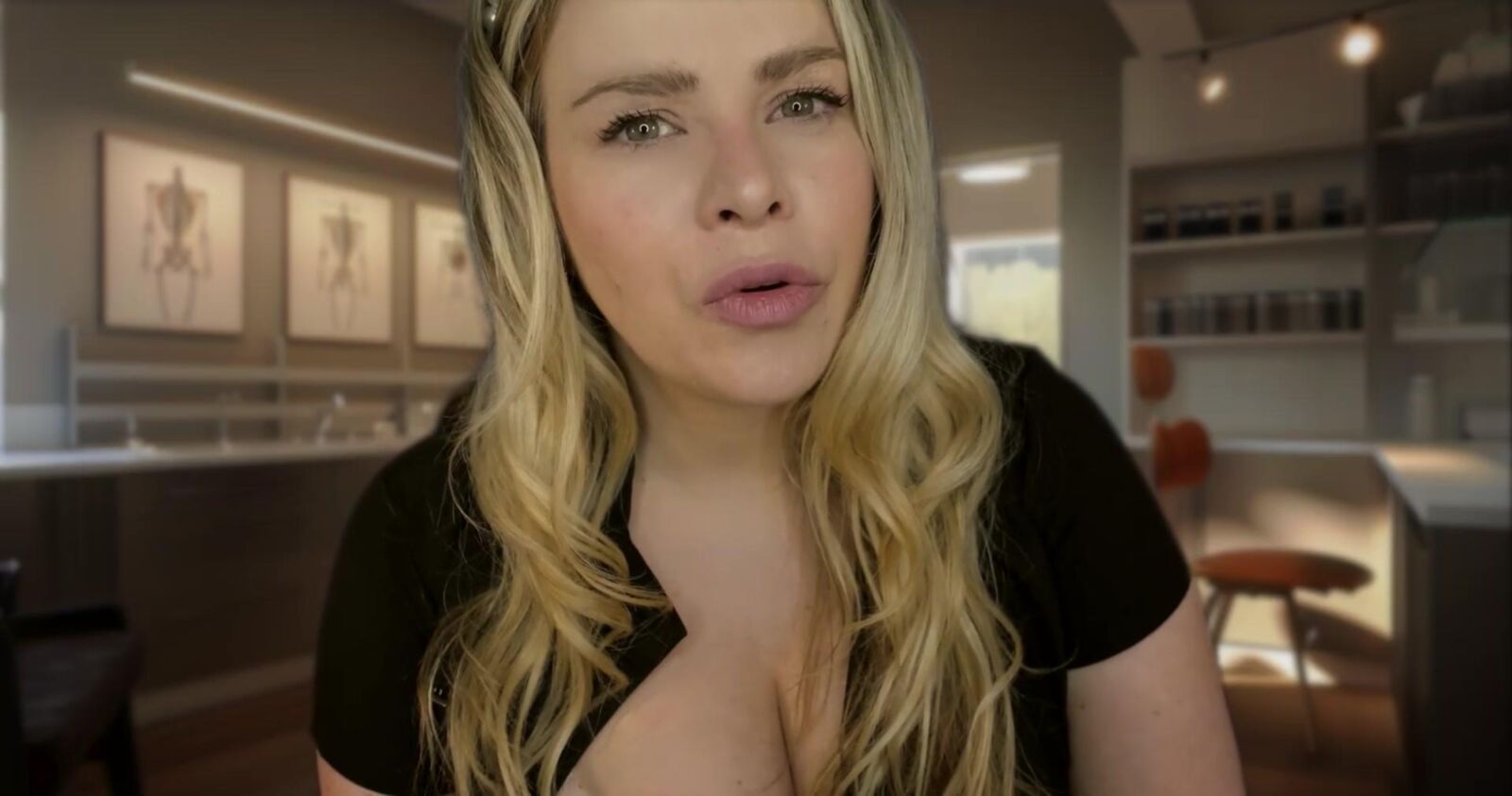 Scottish Murmurs ASMR Chiropractor Appointment