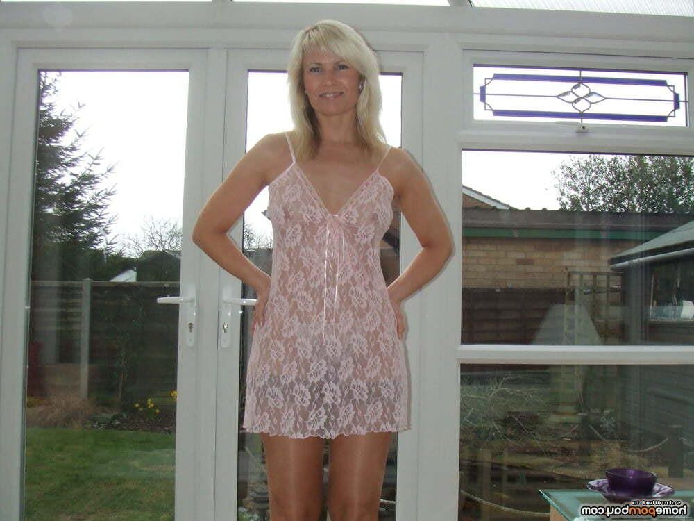 Superb mature English blonde Liz at home