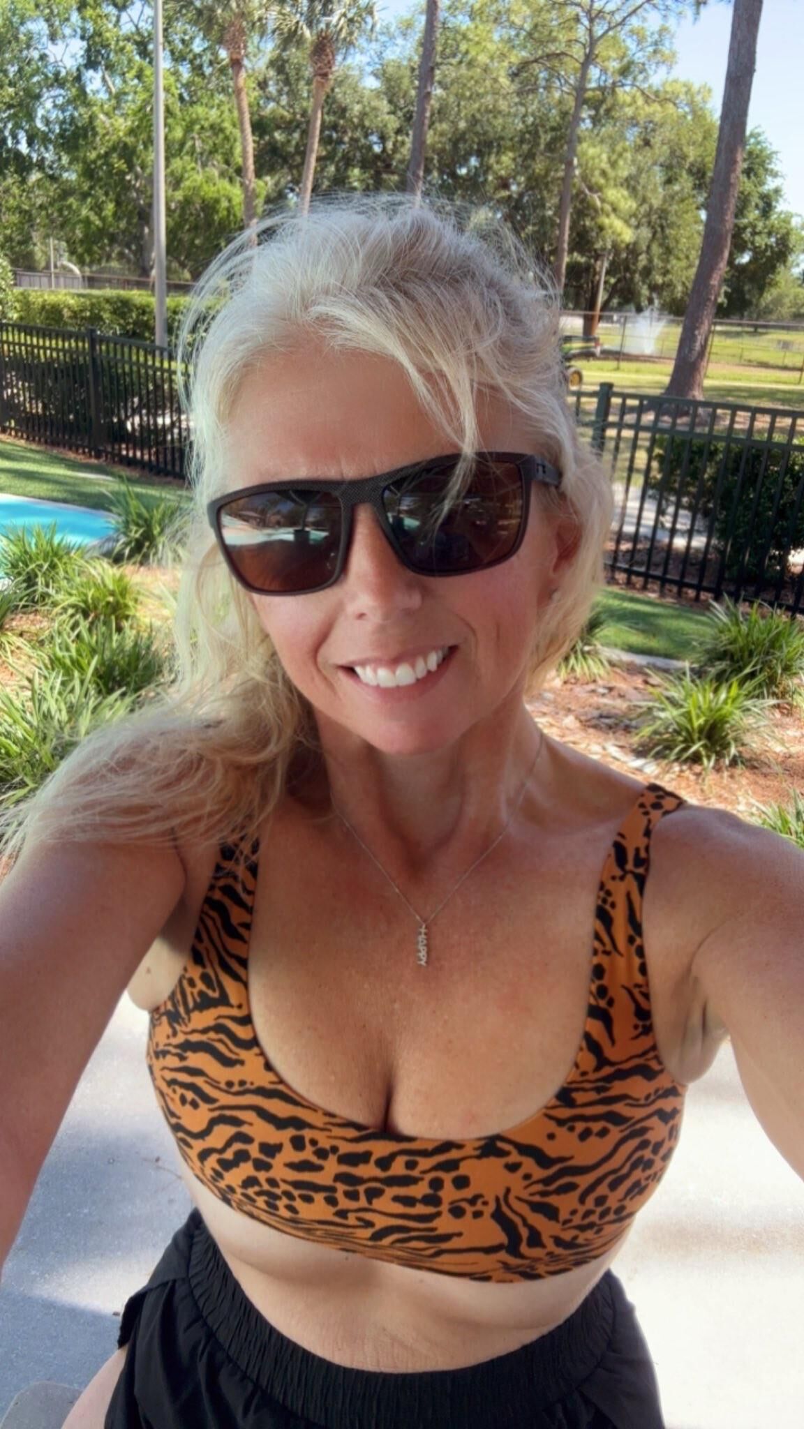 Melissa Blonde Horny Biker Milf With Big Butts Mixed Hot Shots