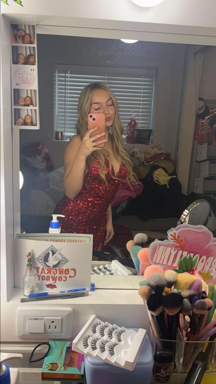 Ano da faculdade Slut Brookelynn