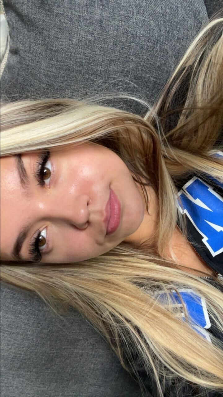 Ano da faculdade Slut Brookelynn
