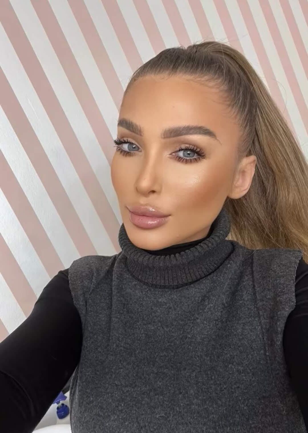 ルーマニアのBimbo Slut Mihaela g